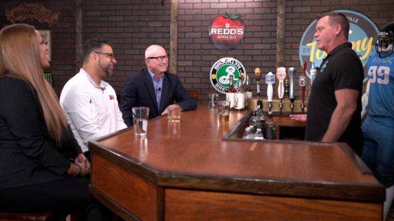 “The Horse’s Mouth” with Cindy Leslie,  Michael Cole, and Wally Conway
