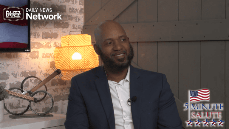 5 Minute Salute with Bobby Cowart of Voices4Vets