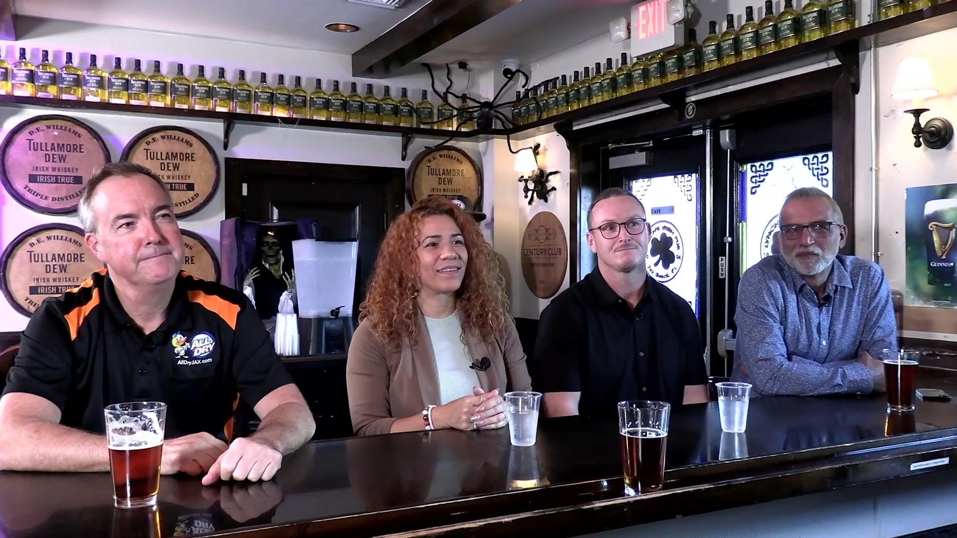 The Horse’s Mouth at Lynch’s Irish Pub with Todd Marshall, Roselyn Perez, Scott Revels and Max Sgouridis