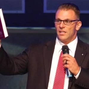 David-Pasqualone-Speaking-for-the-Gideons-Pensacola-FL